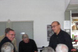 agvm2011_eightman_03